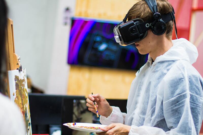 Réalité augmentée : les compétences clés pour la formation professionnelle de demain